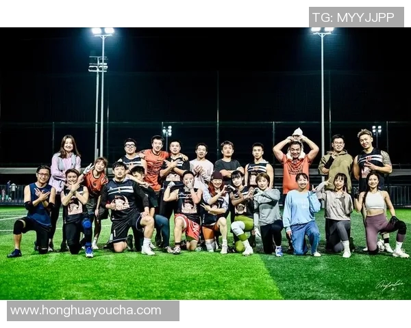 足球明星阵容对抗赛精彩瞬间全景图展现球场激情与荣耀 足球明星阵容对抗赛精彩瞬间全景图展现球场激情与荣耀