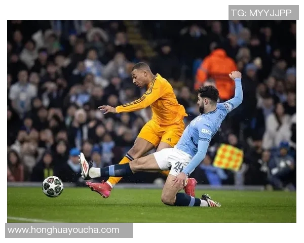 曼城与巴黎圣曼激战正酣谁能在欧冠赛场笑到最后